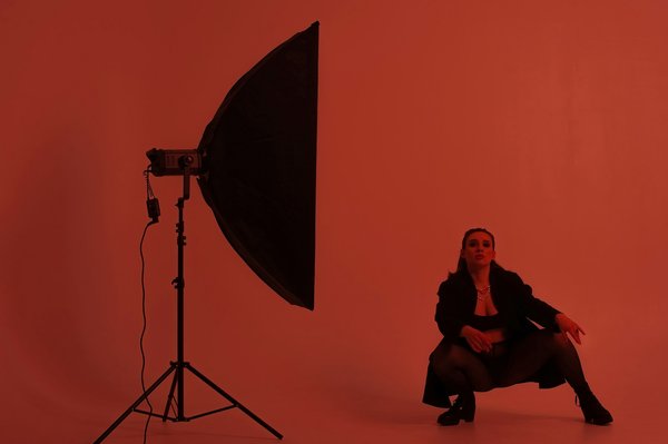 Quelles astuces pour porter des pantalons en cuir sans paraître trop audacieuse?